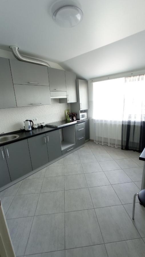 Apartament Buk Appartement Rivne Buitenkant foto